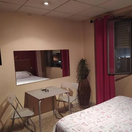 Happystay Gæstehus Valencia